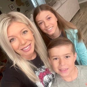 Meet your Posher, Lexie